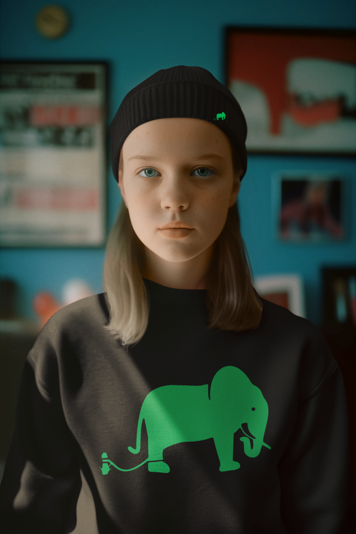 1.9 Women's Crewneck & Beanie Sets - Black
